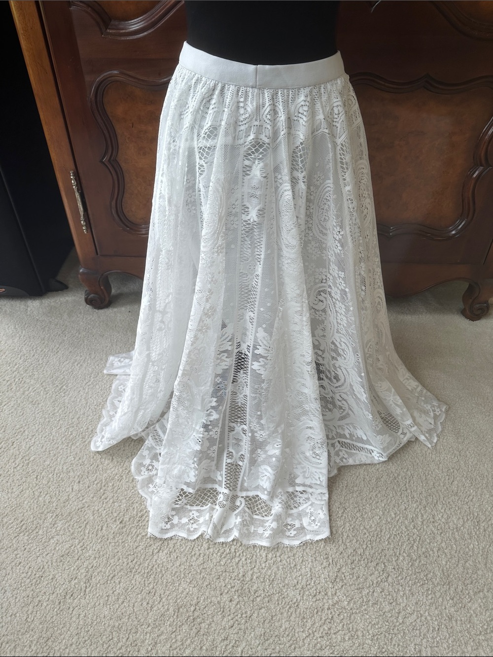 Miss Sparkling White Lace Maxi Skirt - Picture 6 of 13